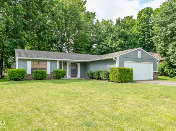 4411 Deerview Ct, Indianapolis, IN 46268