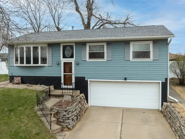 3500 Sunnydale St NW, Cedar Rapids, IA 52405