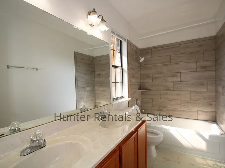 300 Sioux Cir — Photo 16