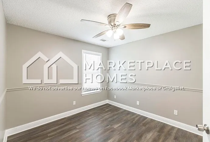 415 Covington Cv — Photo 18