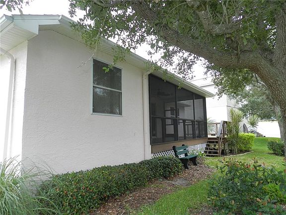 5th image of 1164 S Pointe Alexis Dr