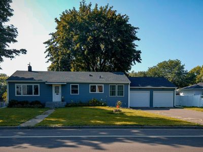 824 Laurel Ave, Hudson, WI, 54016