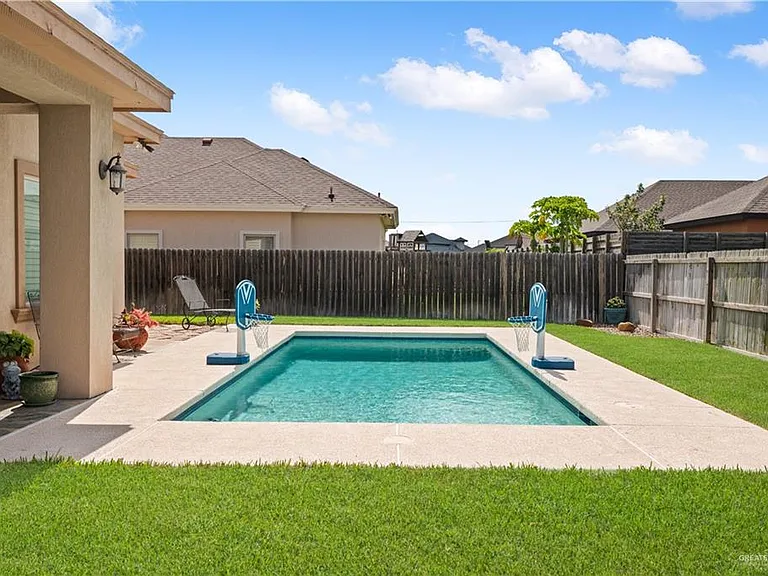 2314 Elbrus Ave — Photo 4