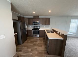 147 Beech Ave #147, Highland, MI 48357