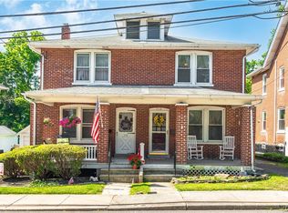 712 W State St, Coopersburg, PA 18036