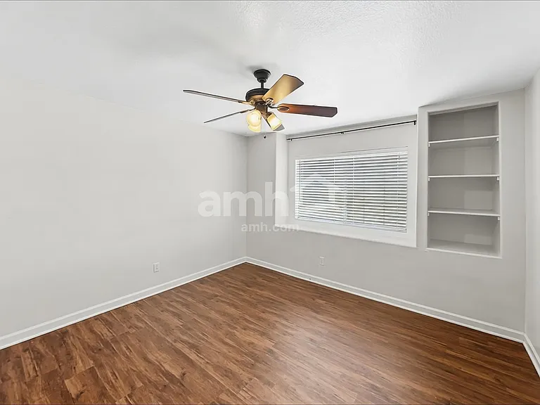 9715 E Inverness Ave — Photo 18
