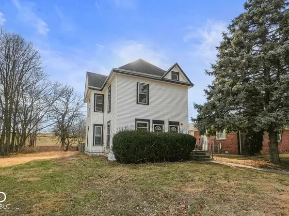 131 W 13th St, Anderson, IN 46016