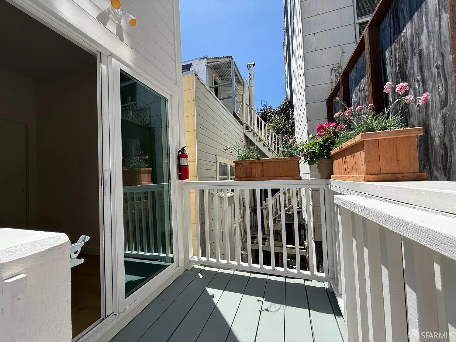 38 Bernard St - Photo 8