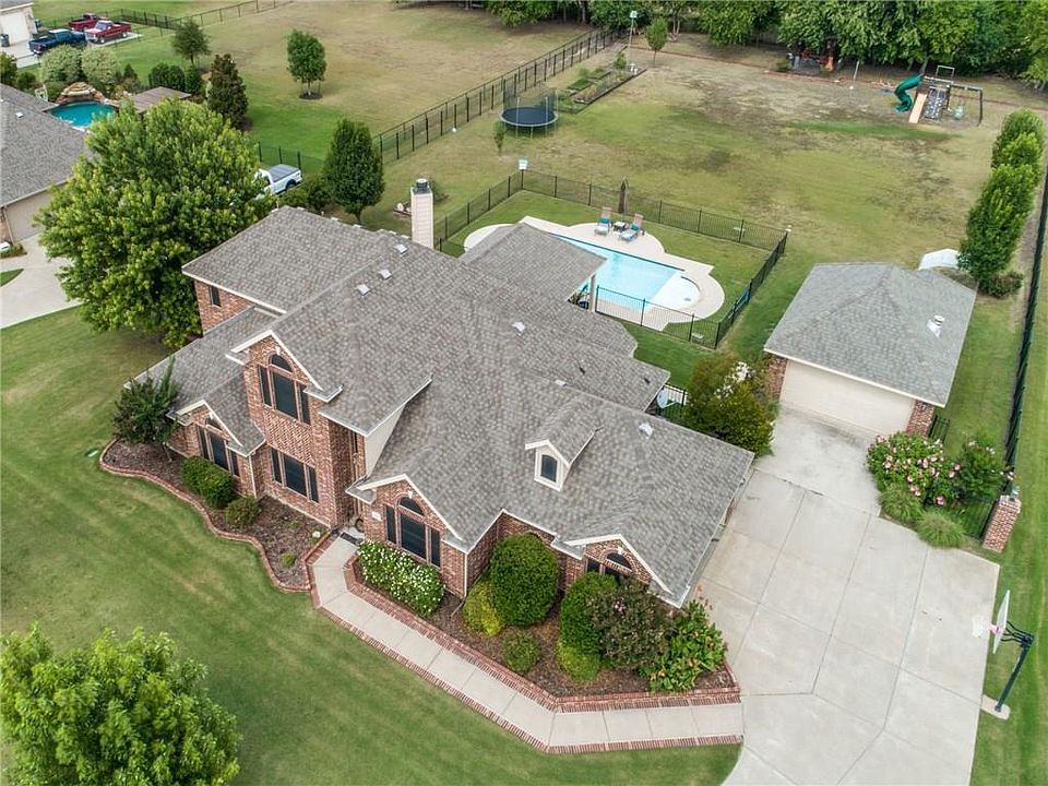 1st image of 4927 Still Meadow Ln