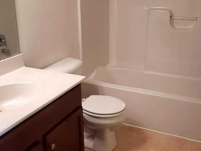 809 Admirals Quay Dr — Photo 17