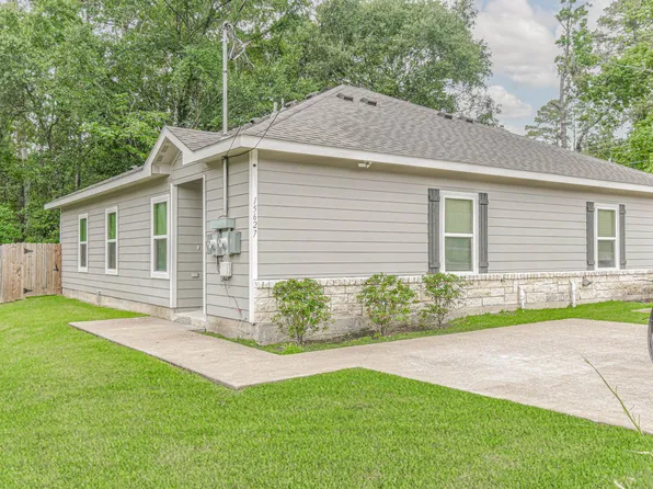 15627 Sycamore Dr, Montgomery, TX 77356