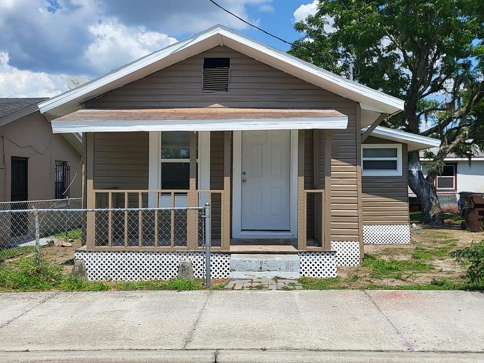 1st image of 1102 Avenue B