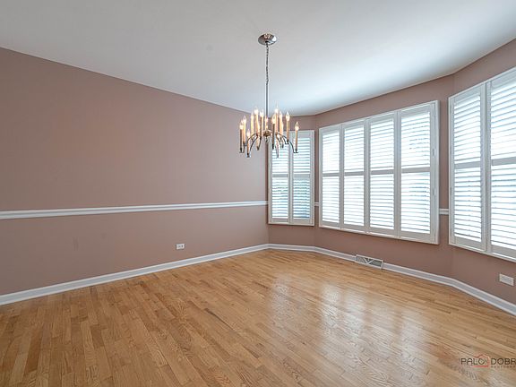 5th image of 255 Lee Rd