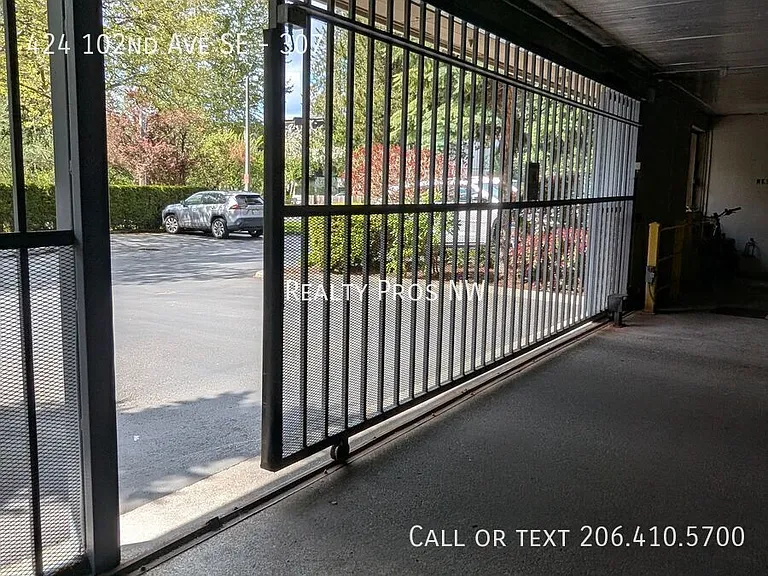 424 102nd Ave SE #307 — Photo 25