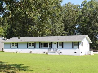 1205 Royal Trl, Manchester, TN 37355