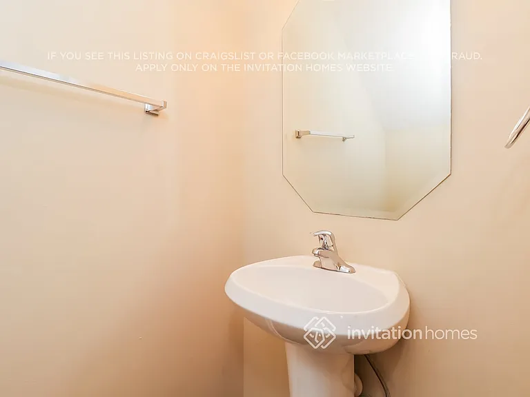 10 Riverside St — Photo 16