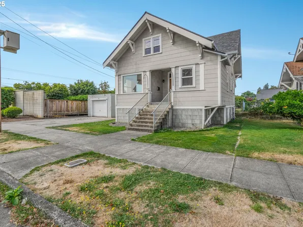 115 N 2nd St, Saint Helens, OR 97051