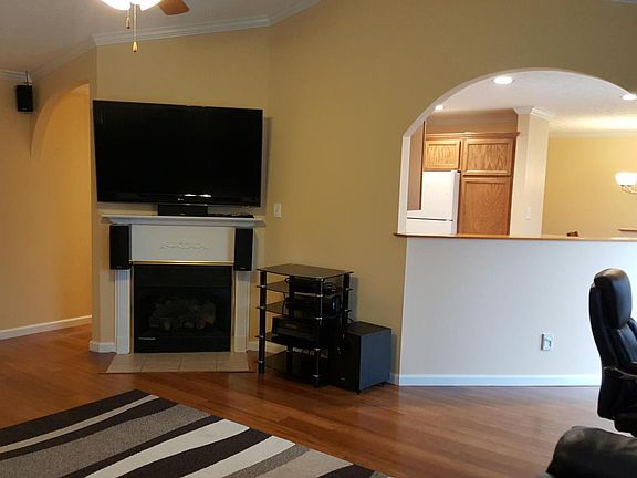 5th image of 6012 Glenmay Dr