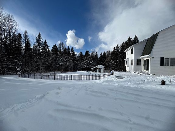 3rd image of 49 Spruce Ridge Road