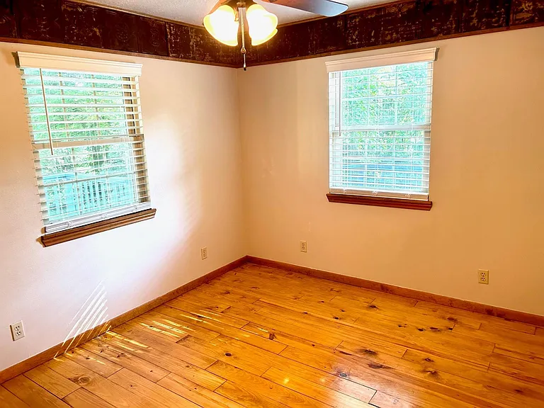 131 Southwood Shores Dr — Photo 12
