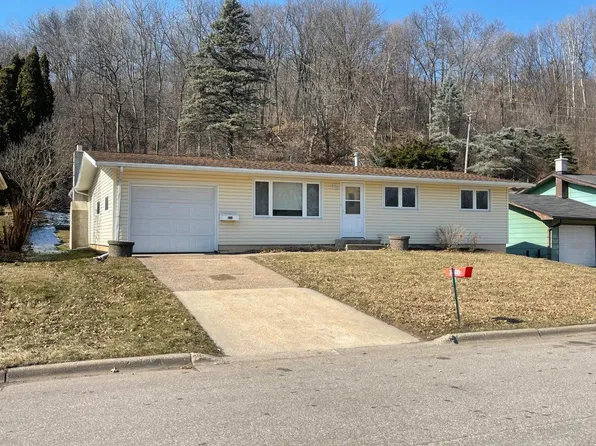 614 Larch Ave, La Crescent, MN 55947