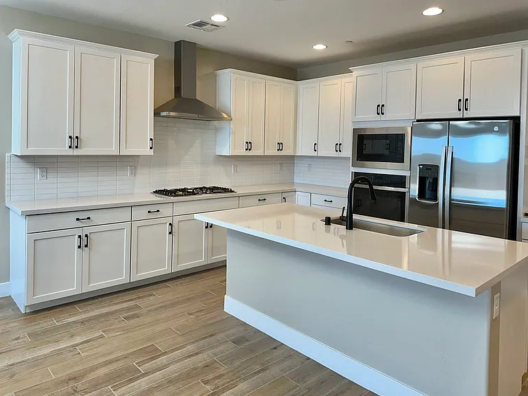 11825 Pandion Ave — Photo 3