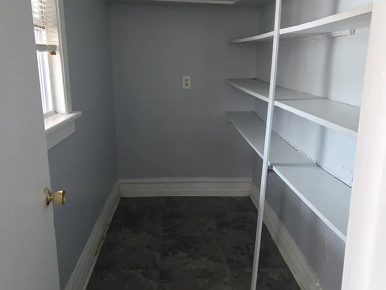 2704 E 77th St #2 — Photo 7