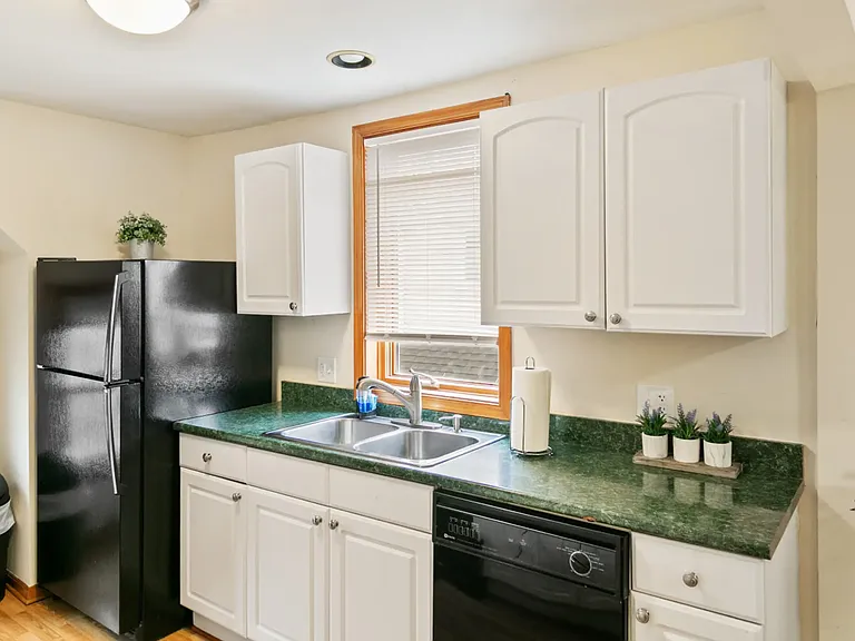 301 W Park Ave #2 — Photo 18