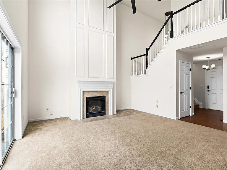 Living Rm