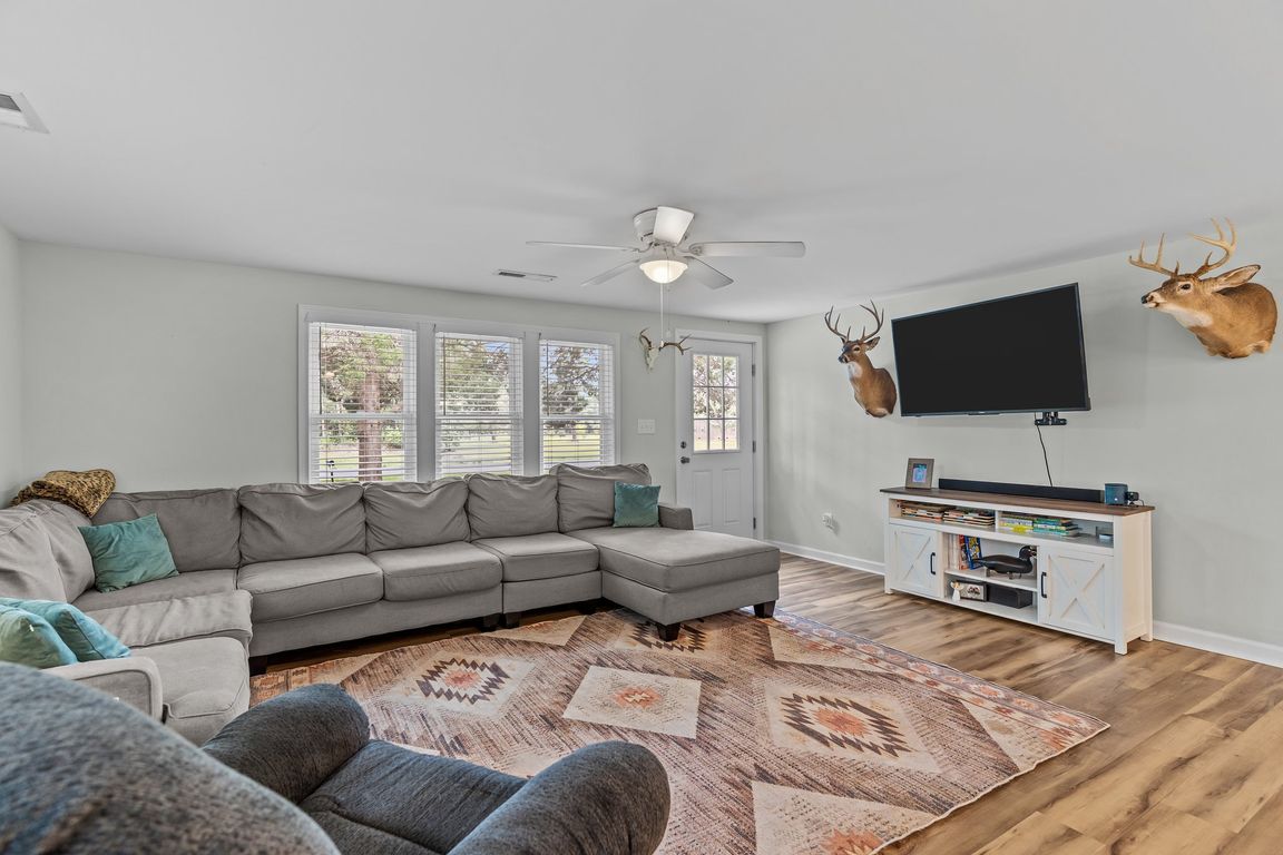 next background image