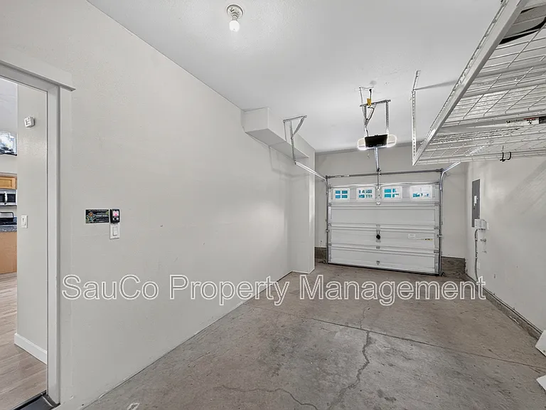 5073 NW 149th Ter — Photo 18