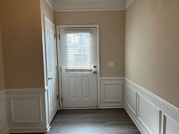 3rd image of 5637 Berry Creek Cir