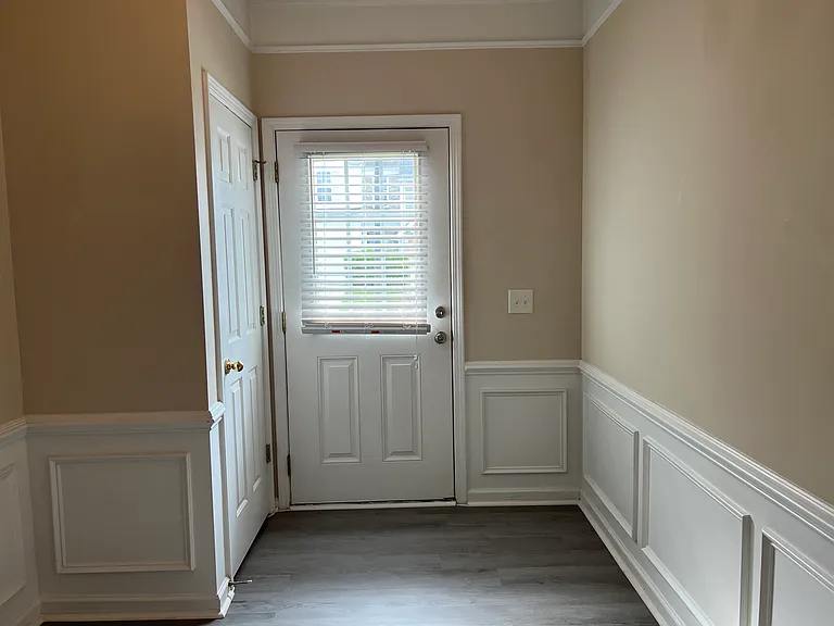 5637 Berry Creek Cir — Photo 3