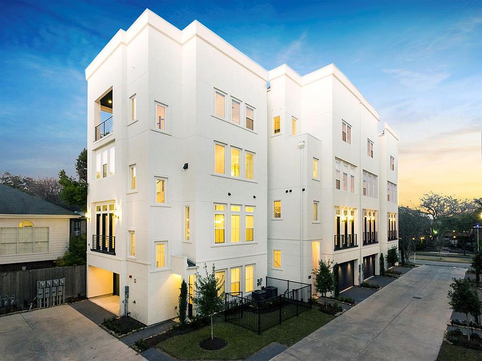1st image of 4438 Yoakum Blvd