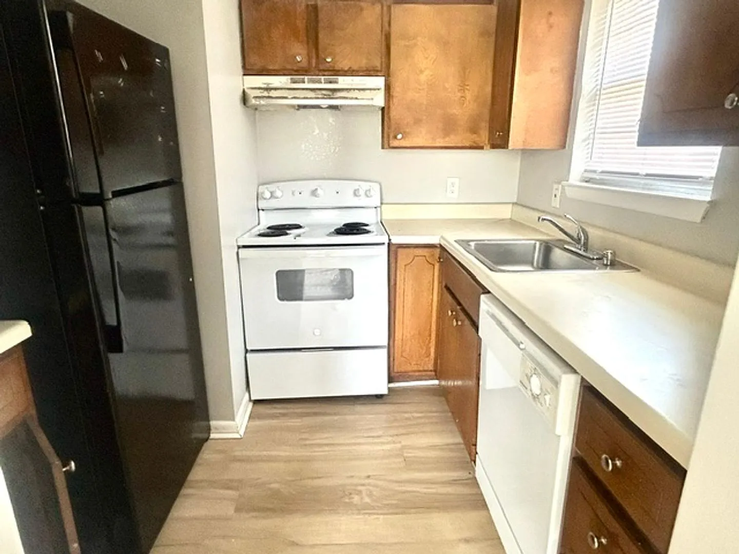 2223 Jonathan Drive — Photo 2