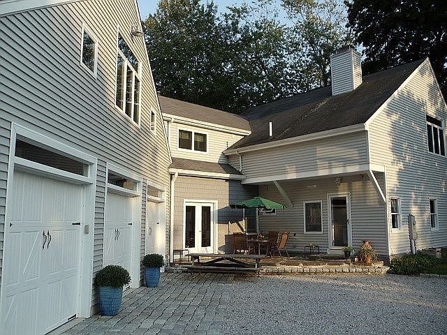 rear yard, patio