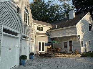 11 Aquidneck Trl, Old Saybrook, CT 06475