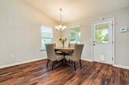3rd image of 18416 Friendship Hill Dr