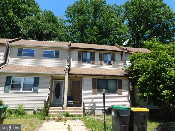 837 Hasting Ct, Newark, DE 19702