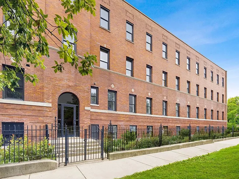 2219 N Hamilton Ave #6 — Photo 23