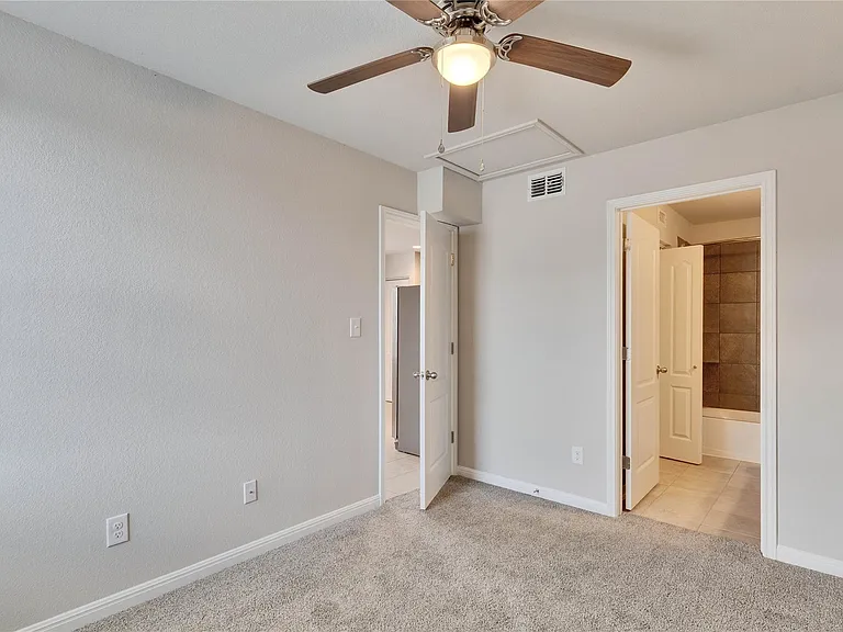 371 Ferrule Dr #B — Photo 14