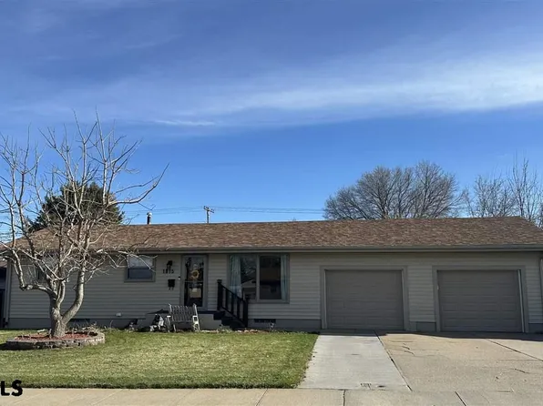 1815 T St, Gering, NE 69341