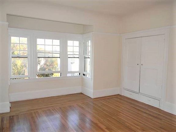 4th image of 1701-1717 Bush St #17
