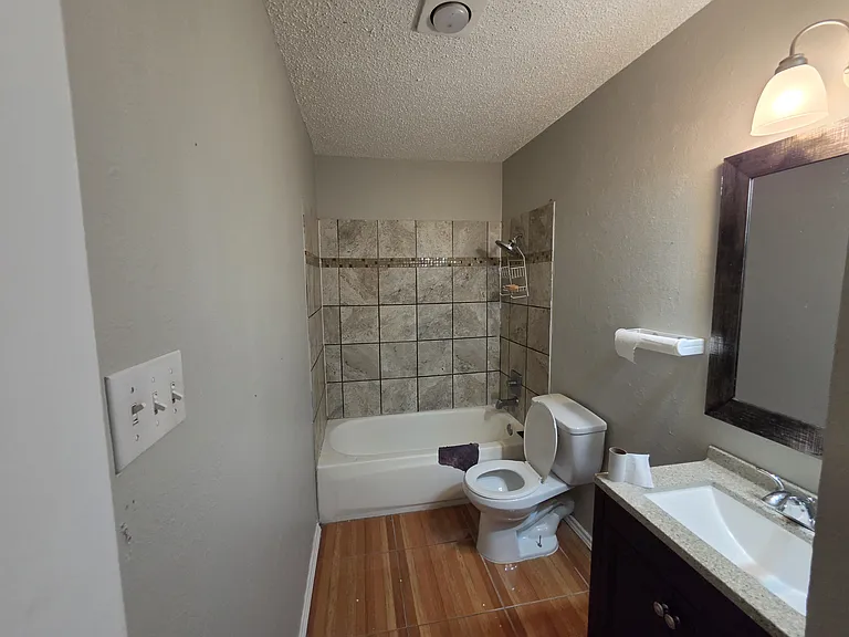 510 Shenandoah Ct — Photo 4