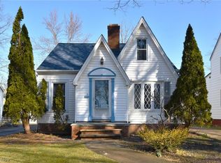 17512 Fernshaw Ave, Cleveland, OH 44111