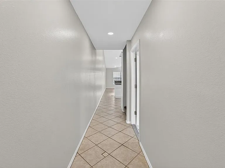 658 Green Valley Rd #B3 — Photo 23