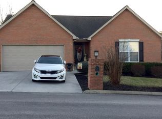 7602 Gilmore Ln, Corryton, TN 37721