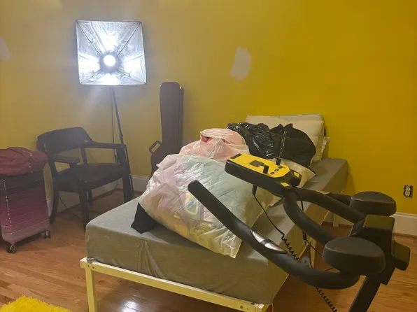 12604 Port Chester Ct #300, Raleigh, NC 27614