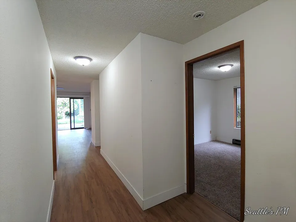 Entry Hallway