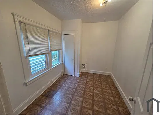 3 bed, 757 sqft, $1,350 — Photo 3